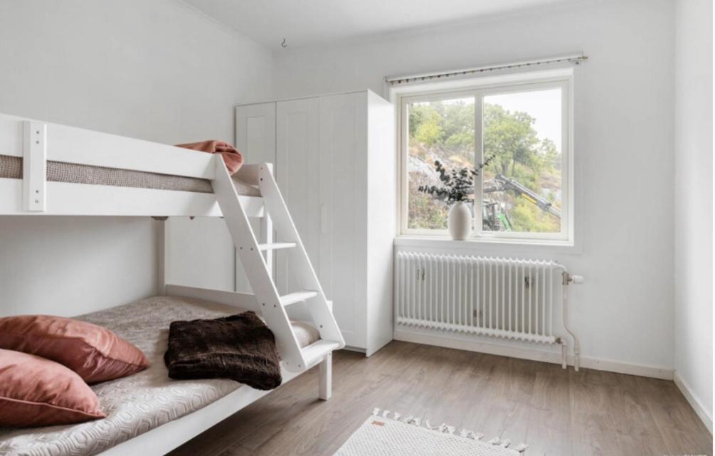 Cheerful Three Room Villa At Stroemstad City Center Strömstad Exterior foto